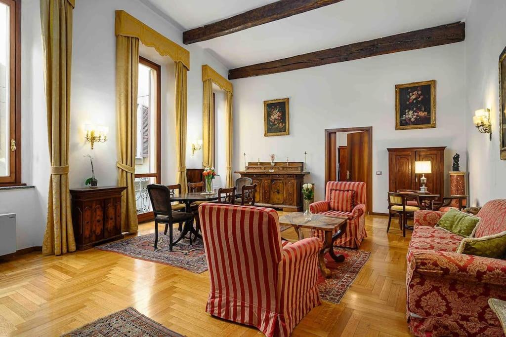 Piazza Duomo - Antico Appartamento Dell'800 Milano Ngoại thất bức ảnh